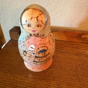 Vintage Hand-Painted Russian Matryoshka Nesting Doll 5 piece in Pink and Cream